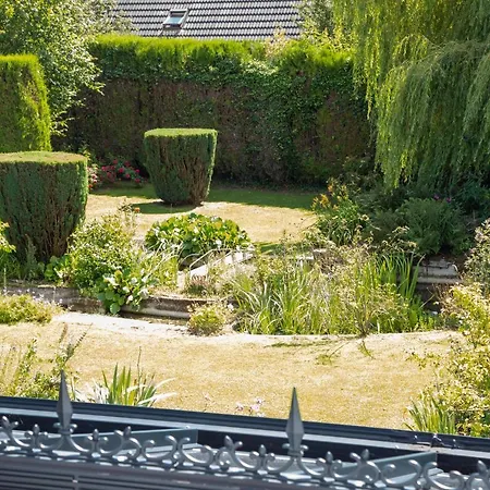 Marguerite 65 Rue Legout Lesage 76260 Et Marais Bed and Breakfast *